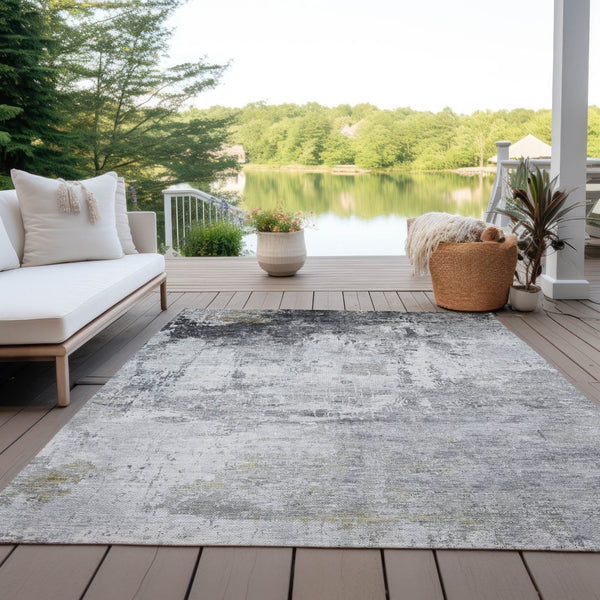 HomeRoots 10' Gray and Ivory Abstract Washable Area Rug – Stylish, Durable Design for Indoor and Outdoor Use 620334