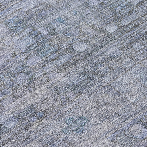 HomeRoots 8' Blue And Gray Round Geometric Rug - Durable, Machine-Washable Design for Indoor & Outdoor Spaces 620367
