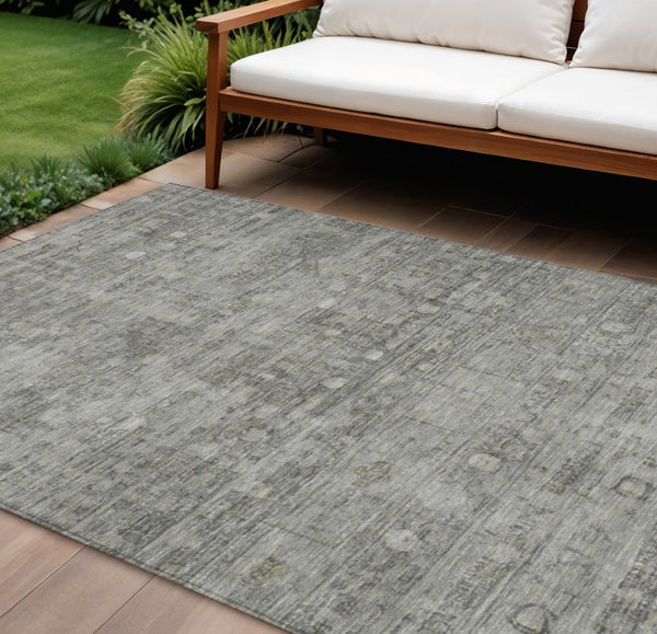 HomeRoots 8' X 10' Stylish Pewter & Gray Geometric Area Rug - Washable, Versatile for Indoor/Outdoor Use! 620374