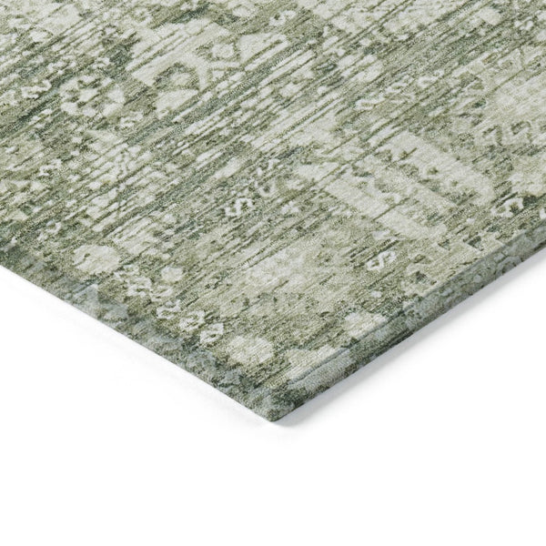 HomeRoots 5' Stylish Artichoke Green & Ivory Tribal Washable Area Rug for Indoor & Outdoor Spaces, 5x8' 620456