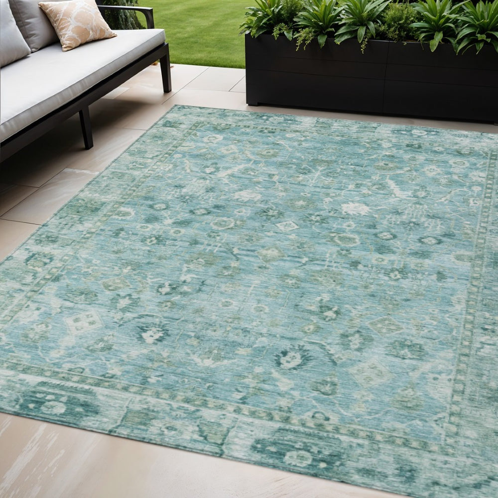 HomeRoots 5' Blue Gray and Ivory Oriental Washable Rug - Indoor Outdoor Durable Elegance for Any Space 620510