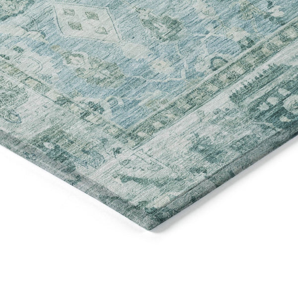 HomeRoots 8' Blue Gray and Ivory Round Oriental Rug – Washable, Durable Design for Indoor/Outdoor Spaces! 620511