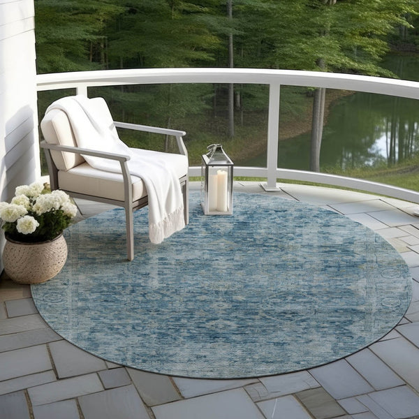HomeRoots 8' Blue and Gray Round Abstract Area Rug - Washable, Durable, Stylish for Indoor & Outdoor Spaces 620553