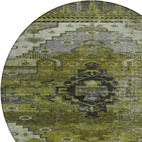 HomeRoots 8' Olive Green Tribal Round Rug - Stylish, Washable Indoor/Outdoor Area Rug for Modern Spaces 620655