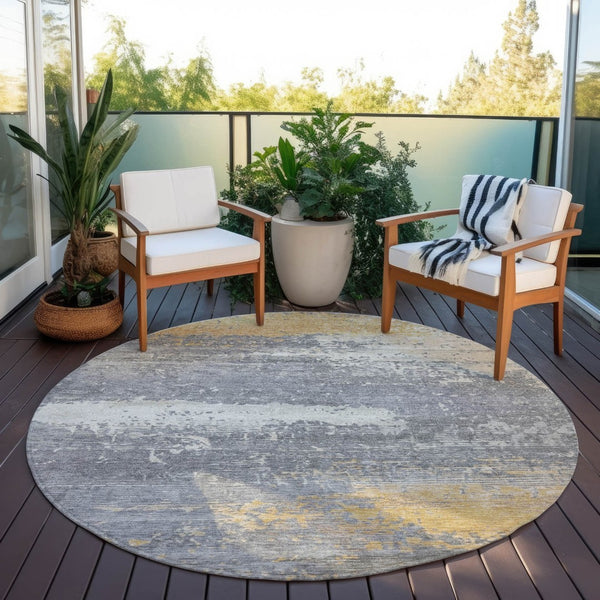 HomeRoots 8' Gold, Gray & Silver Round Abstract Area Rug - Washable Indoor/Outdoor Design for High-Traffic Spaces 620697