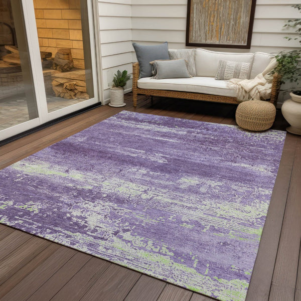 HomeRoots 5' Stylish Purple and Ivory Abstract Area Rug – Washable, Durable, Perfect for Indoor/Outdoor Use! 620726