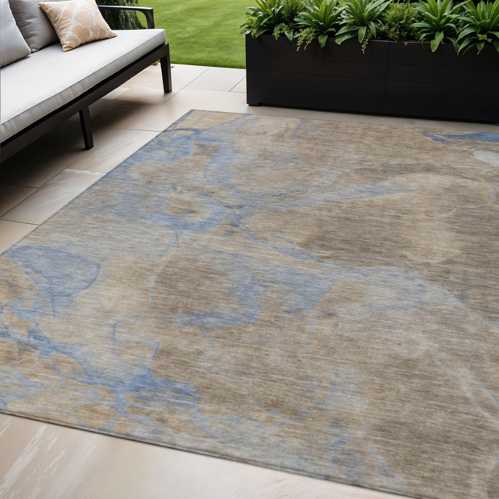 HomeRoots 5' Taupe Beige and Blue Abstract Indoor Outdoor Area Rug - Durable, Washable, Stylish for Any Space 620810