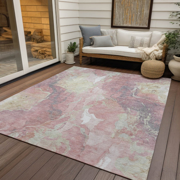 HomeRoots 5' Pink and Beige Abstract Washable Area Rug - Stylish Indoor/Outdoor Design for Easy Care & Durability 620919