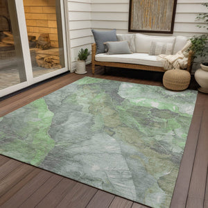 HomeRoots 5' X 8' Floral Green and Gray Washable Rug – Durable Indoor/Outdoor Area Rug for High-Traffic Spaces 620973