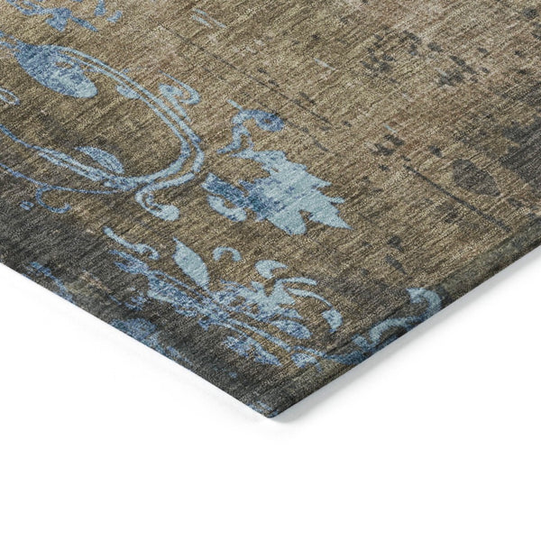 HomeRoots 8' Round Floral Area Rug in Taupe & Blue - Washable, Durable, Ideal for Indoor & Outdoor Spaces! 621028