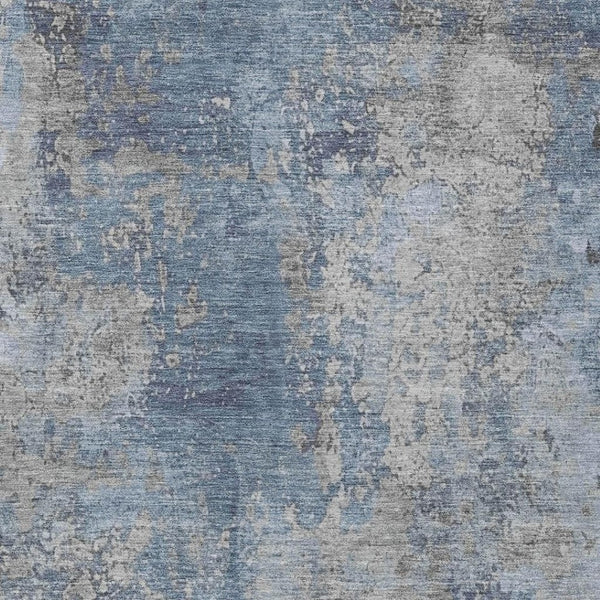 HomeRoots 5' Denim Blue & Silver Abstract Washable Area Rug - Durable Indoor/Outdoor Style for Any Space! 621045