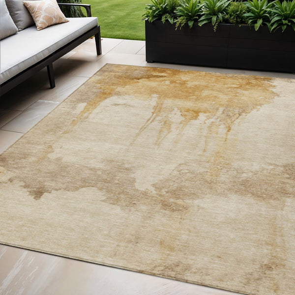 HomeRoots 5' X 8' Gold and Beige Abstract Area Rug – Stylish, Washable, Durable for Indoor/Outdoor Spaces! 621111