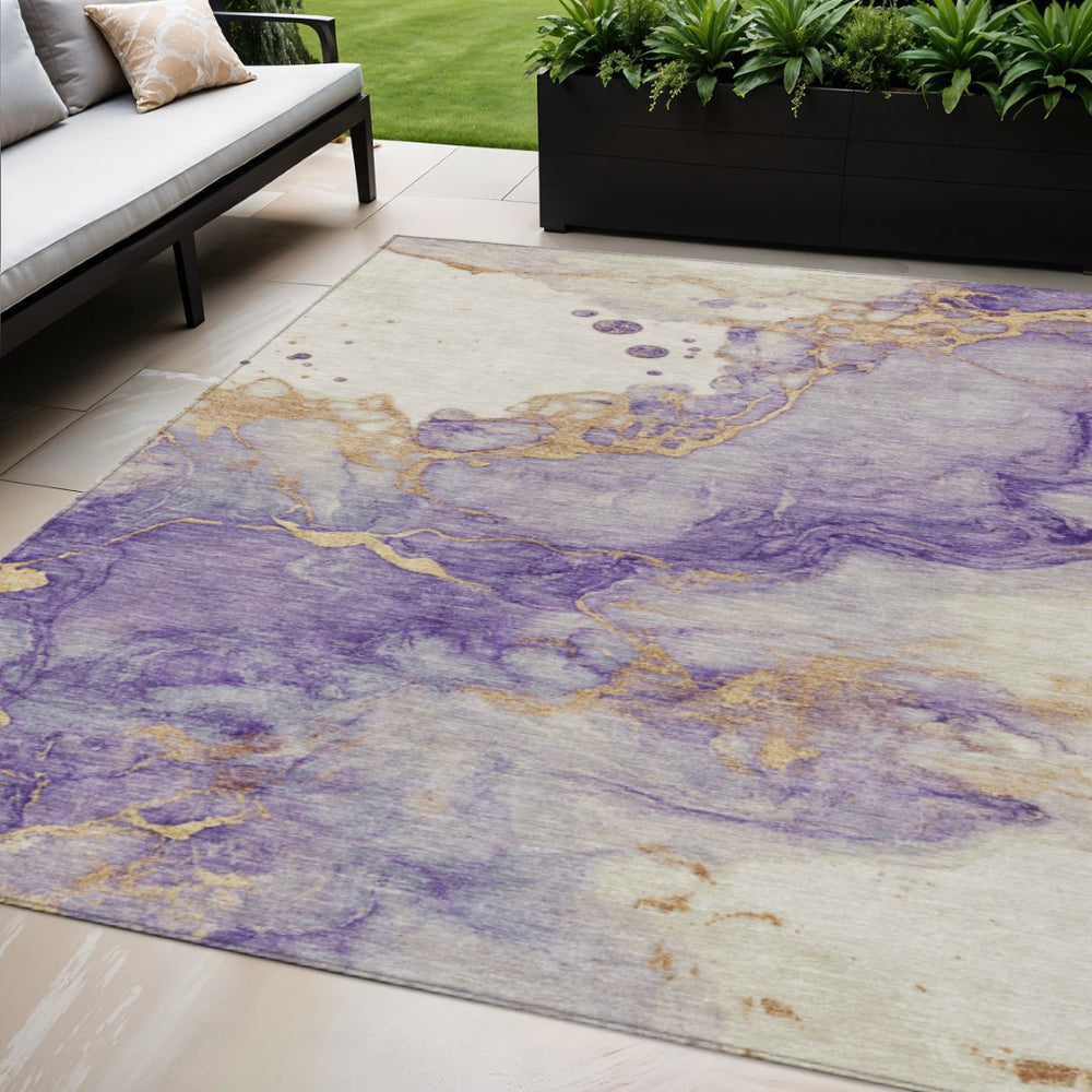 HomeRoots 5' Stylish Purple and Gold Abstract Washable Area Rug for Indoor/Outdoor Use - Durable and Chic! 621147