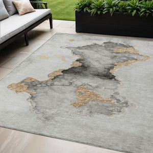 HomeRoots 5' Gray and Gold Abstract Washable Area Rug - Durable Indoor/Outdoor Design for Modern Spaces 621153