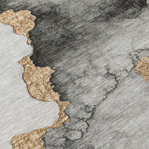 HomeRoots 8' Gray and Gold Round Abstract Rug – Durable, Washable Design for Indoor/Outdoor Living Spaces 621154