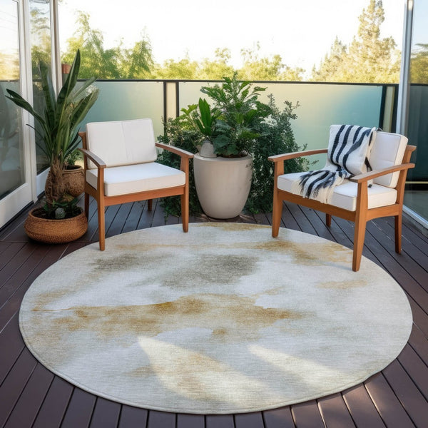 HomeRoots 8' Round Abstract Area Rug in Beige, Copper & Gray - Washable, Stain-Resistant for Indoor/Outdoor Use 621186