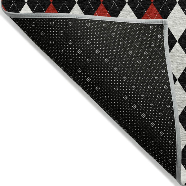 HomeRoots 8' Bold Black, Red & White Round Argyle Washable Area Rug - Perfect for Indoor/Outdoor Spaces! 621282