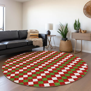 HomeRoots 8' Round Argyle Area Rug in Red, White & Green – Durable, Washable, Perfect for Indoor/Outdoor Spaces! 621294