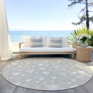 HomeRoots 8' Beige and Ivory Round Area Rug - Durable, Washable Design for Indoor/Outdoor Spaces, Cozy Style 621372