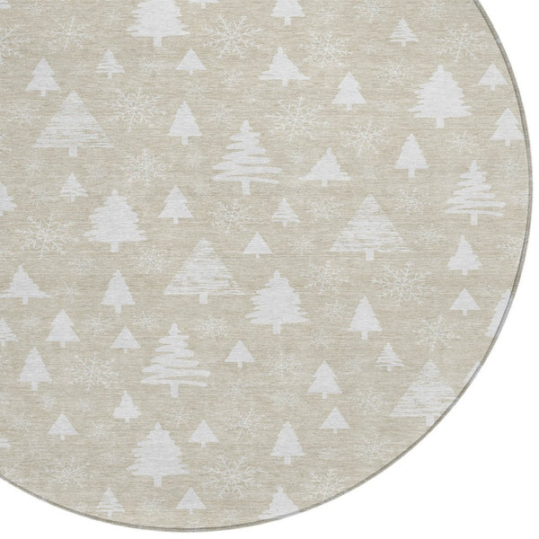 HomeRoots 8' Beige and Ivory Round Area Rug - Durable, Washable Design for Indoor/Outdoor Spaces, Cozy Style 621372