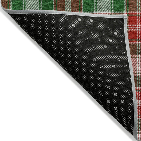 HomeRoots 8' Vibrant Emerald Red and White Round Plaid Rug - Washable, Durable, Perfect for Indoor & Outdoor Use 621432