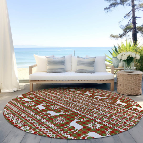 HomeRoots 8' Eye-Catching Fern Green Round Deer Area Rug - Durable, Washable, Perfect for Indoor & Outdoor Use 621516