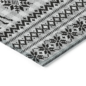 HomeRoots 8' Stylish Silver Black Ivory Round Deer Area Rug - Washable, Indoor/Outdoor, Durable & Versatile 621552