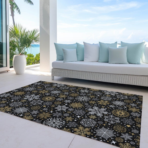 HomeRoots 5' X 8' Elegant Black Gold Gray Snowflake Rug - Washable, Durable, Indoor/Outdoor Versatile Style 621611
