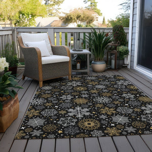 HomeRoots 5' X 8' Elegant Black Gold Gray Snowflake Rug - Washable, Durable, Indoor/Outdoor Versatile Style 621611