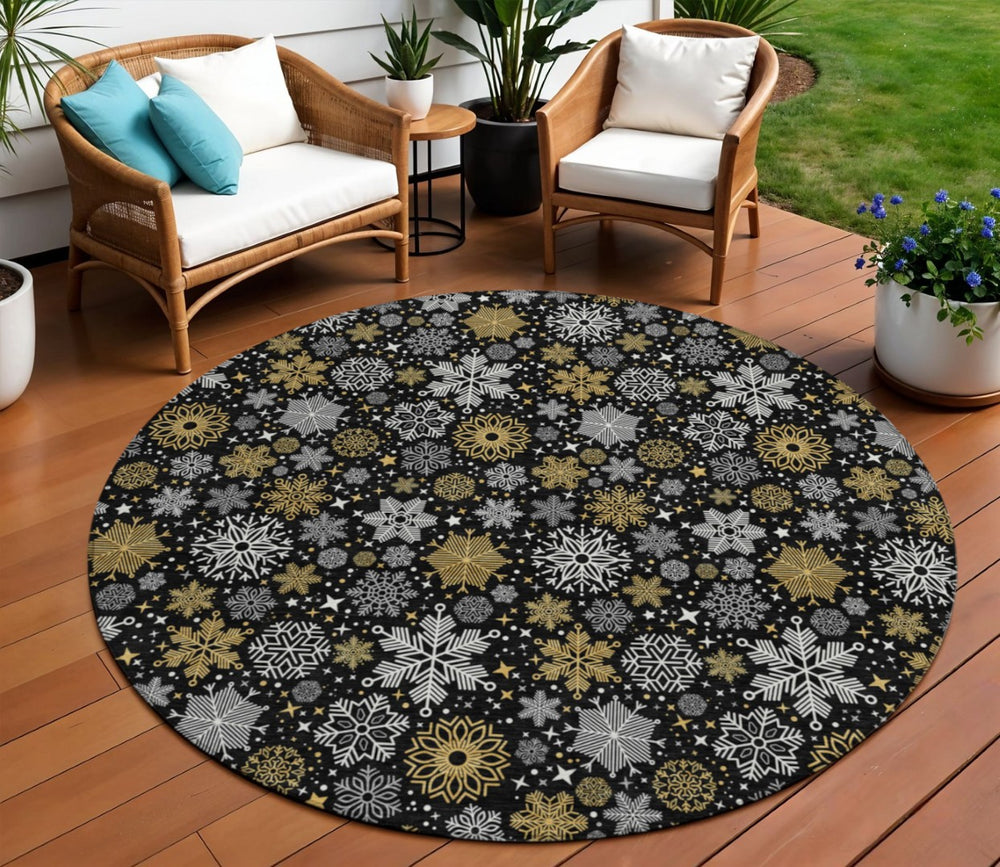 HomeRoots 8' Stylish Black Gold Gray Round Snowflake Washable Area Rug for Indoor & Outdoor Spaces 621612