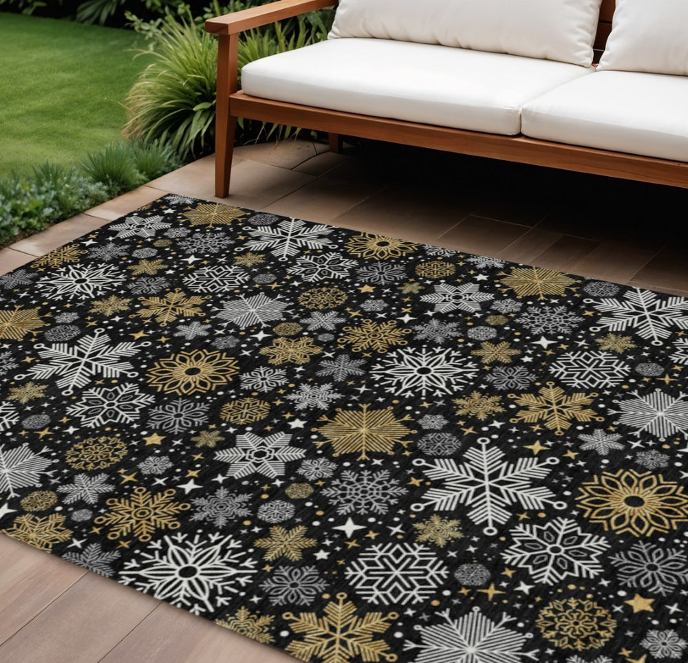 HomeRoots 9' X 12' Durable Black, Gold & Gray Snowflake Area Rug – Stylish Indoor/Outdoor Design, Easy Care! 621614