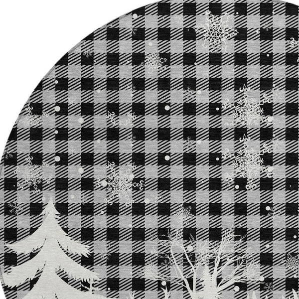 HomeRoots 8' Gray Black and Ivory Round Plaid Area Rug – Durable, Washable, Stylish for Indoor & Outdoor Use 621672