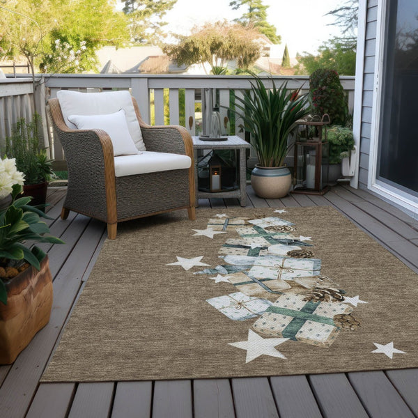 HomeRoots 5' Washable Indoor Outdoor Area Rug in Brown, Beige, Ivory & Taupe - Durable & Stylish for Any Space 621701