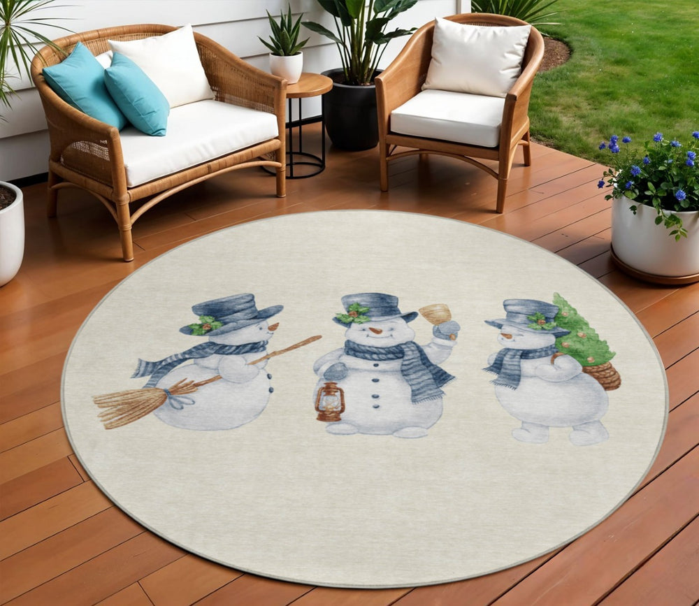 HomeRoots 8' Ivory and Denim Blue Round Snowmen Area Rug - Whimsical, Washable, Durable for Indoor & Outdoor Use 621762