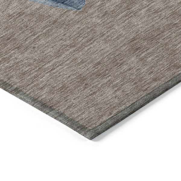 HomeRoots 8' Round Snowmen Area Rug in Taupe, Denim Blue & Ivory - Washable, Indoor/Outdoor, Durable Design 621786