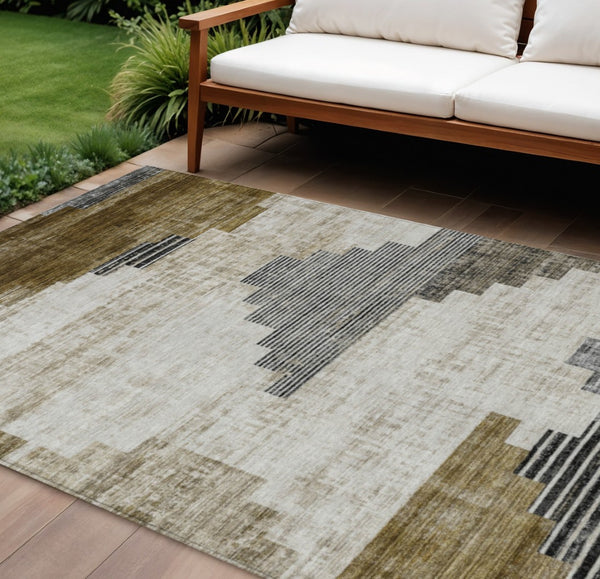 HomeRoots 10' Stylish Geometric Washable Area Rug in Brown, Beige & Charcoal - Perfect for Indoor & Outdoor Use! 621909