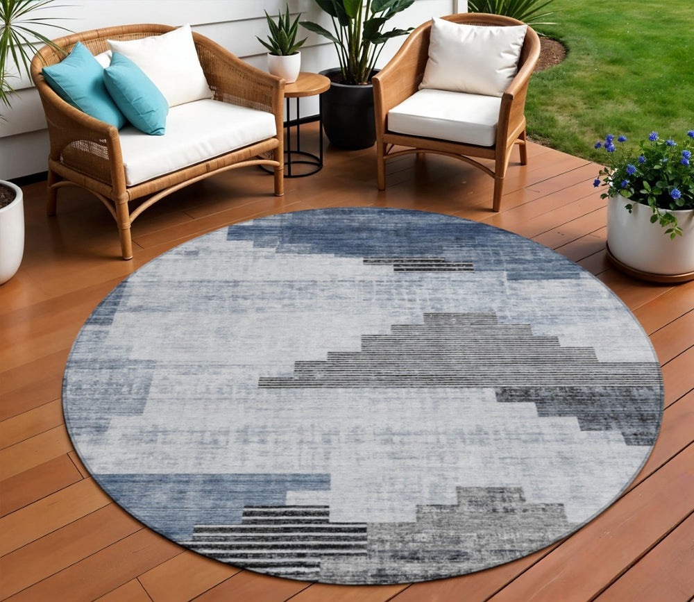 HomeRoots 8' Blue Ivory and Charcoal Round Geometric Rug - Stylish, Washable Indoor/Outdoor Area Essential 621912