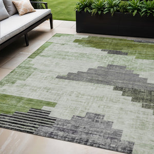 HomeRoots 5' X 8' Stylish Fern Green Geometric Washable Area Rug for Indoor & Outdoor Spaces, Easy Care 621917