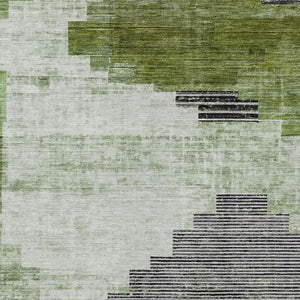 HomeRoots 8' X 10' Stylish Fern Green Geometric Area Rug - Washable, Durable, Indoor/Outdoor for Versatile Spaces 621919