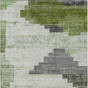 HomeRoots 8' X 10' Stylish Fern Green Geometric Area Rug - Washable, Durable, Indoor/Outdoor for Versatile Spaces 621919