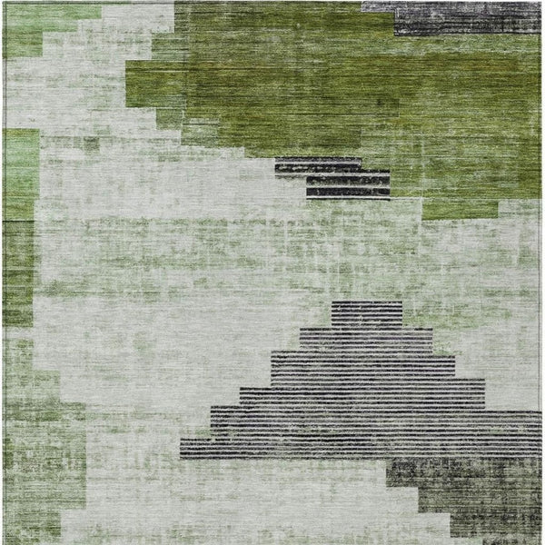 HomeRoots 8' X 10' Stylish Fern Green Geometric Area Rug - Washable, Durable, Indoor/Outdoor for Versatile Spaces 621919