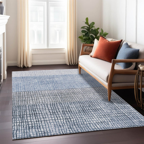 HomeRoots 5' Stylish Blue and Ivory Geometric Washable Area Rug for Indoor and Outdoor High-Traffic Spaces 622007