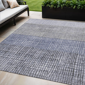 HomeRoots 5' Denim Blue and Ivory Geometric Area Rug - Stylish, Washable, Indoor/Outdoor, Durable & Versatile! 622013