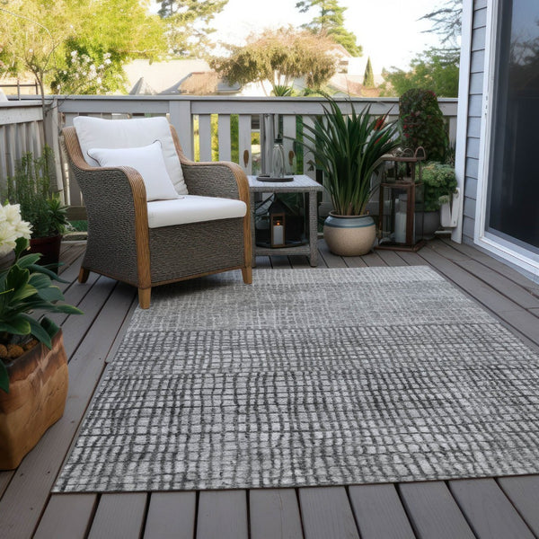 HomeRoots 5' X 8' Gray and Silver Geometric Area Rug – Stylish, Washable, Indoor/Outdoor, Durable & Easy Care! 622019