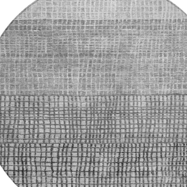 HomeRoots 8' Gray and Silver Round Geometric Area Rug - Stylish, Washable, Durable for Indoor & Outdoor Use 622020