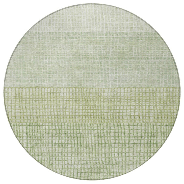 HomeRoots 8' Sage and Ivory Round Geometric Rug - Durable, Washable, Perfect for Indoor & Outdoor Spaces! 622038