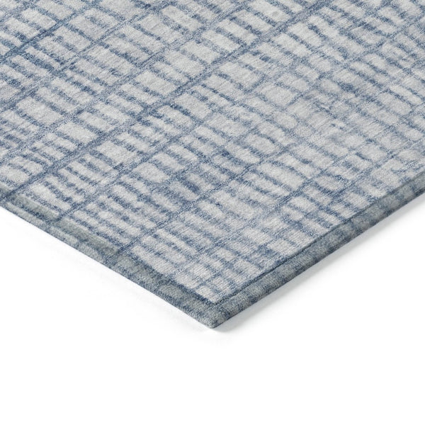 HomeRoots 8' Sky Blue Round Geometric Washable Area Rug – Stylish Indoor/Outdoor Decor for Modern Spaces 622044