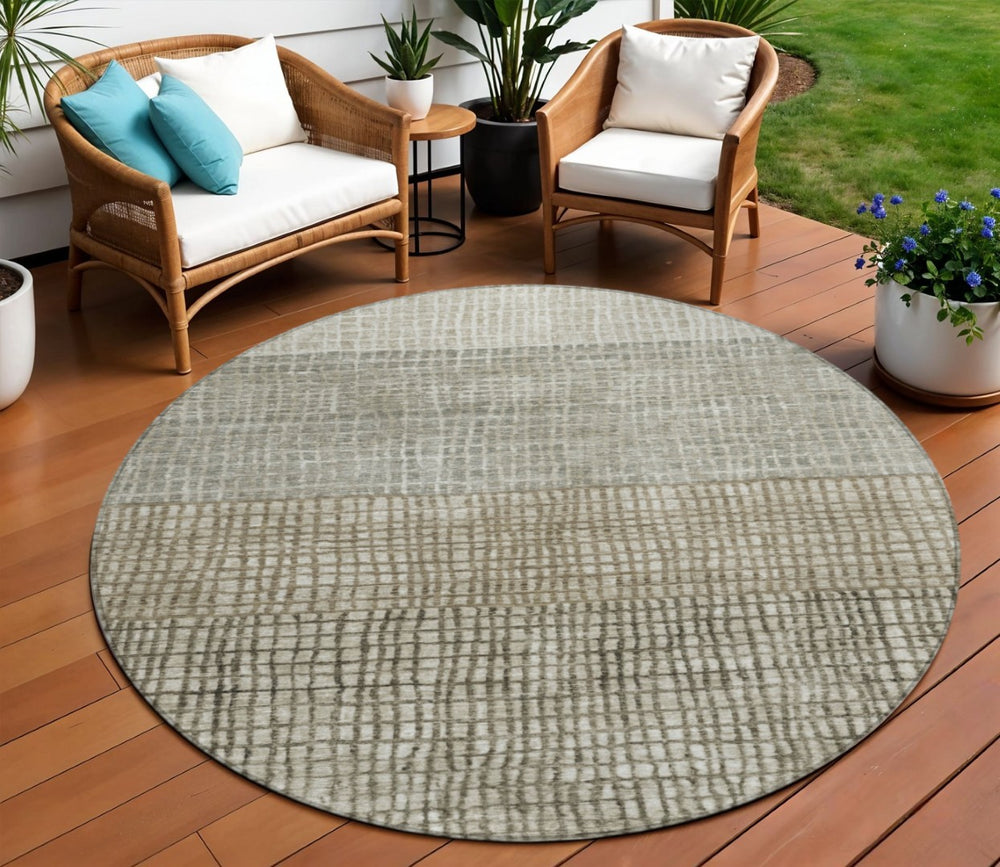 HomeRoots 8' Taupe and Ivory Round Geometric Area Rug - Durable, Washable, Indoor/Outdoor Style for Any Space 622056