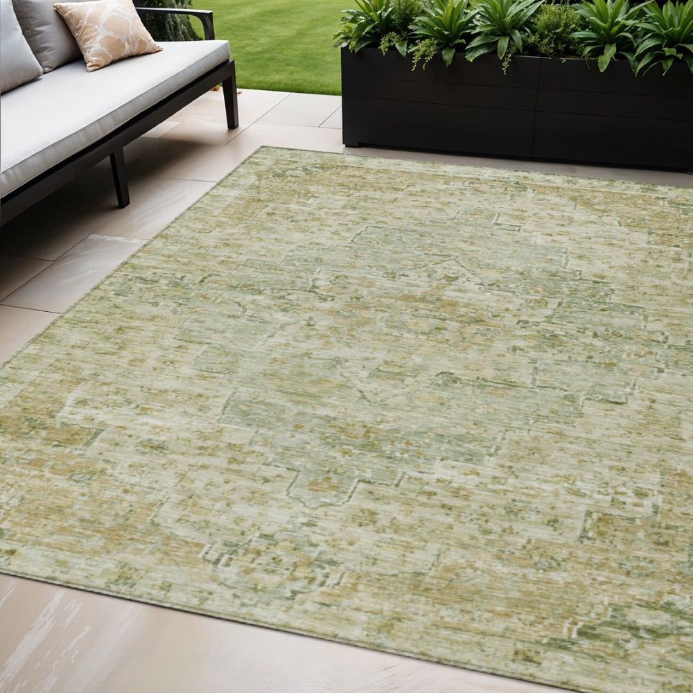 HomeRoots 8' X 10' Elegant Sage and Wheat Medallion Area Rug - Washable, Durable for Indoor & Outdoor Use 622075