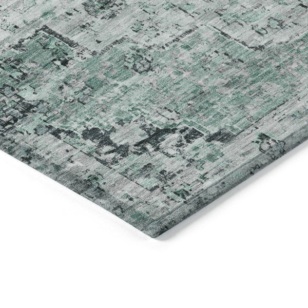 HomeRoots 5' X 8' Teal Blue Medallion Rug - Durable, Washable Indoor/Outdoor Area Rug for High-Traffic Spaces 622085